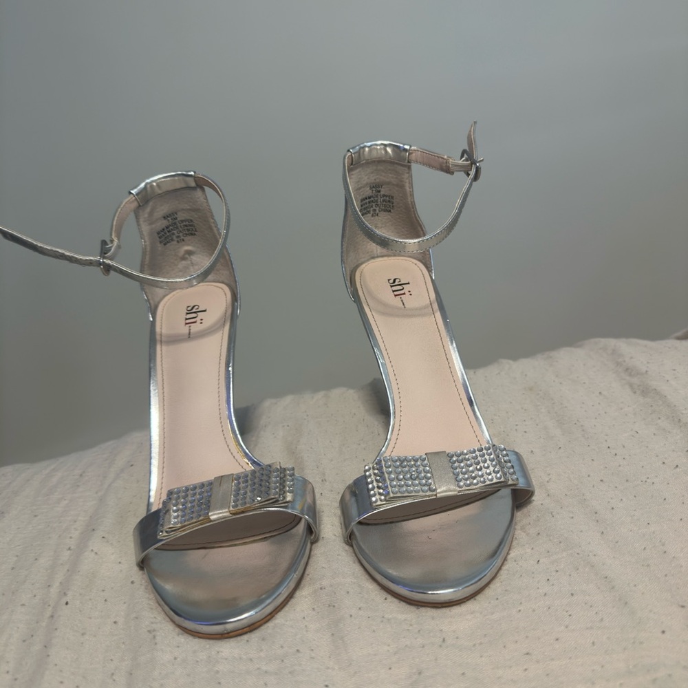 Shi by JOURNEYS Metallic Silver Heels